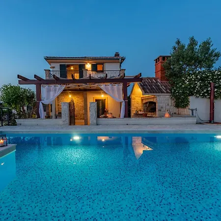 Noa Zadarvillas Zadar