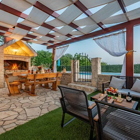 Noa Zadarvillas Zadar