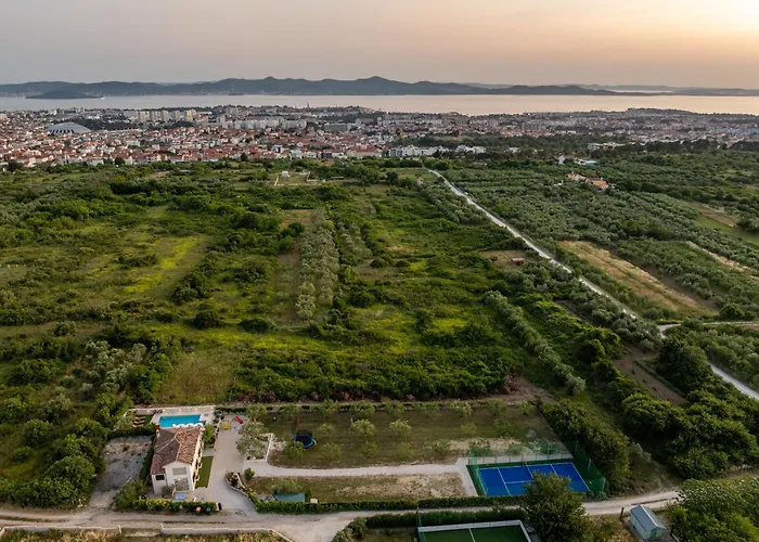 Noa Zadarvillas Вилла *