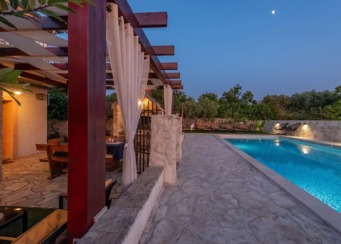 Noa Zadarvillas * 扎达尔